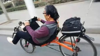 牛 郑州一大叔自制卧式自行车,还说要骑着它去长途旅游
